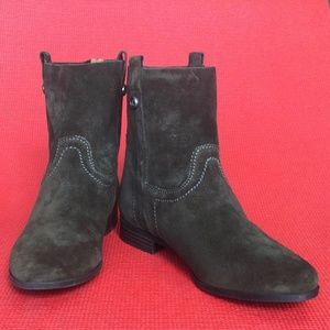 Frye & Co. suede booties